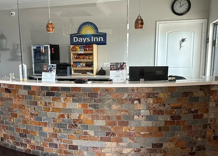 Days Inn By Wyndham Humble/Houston Intercontinental Airport