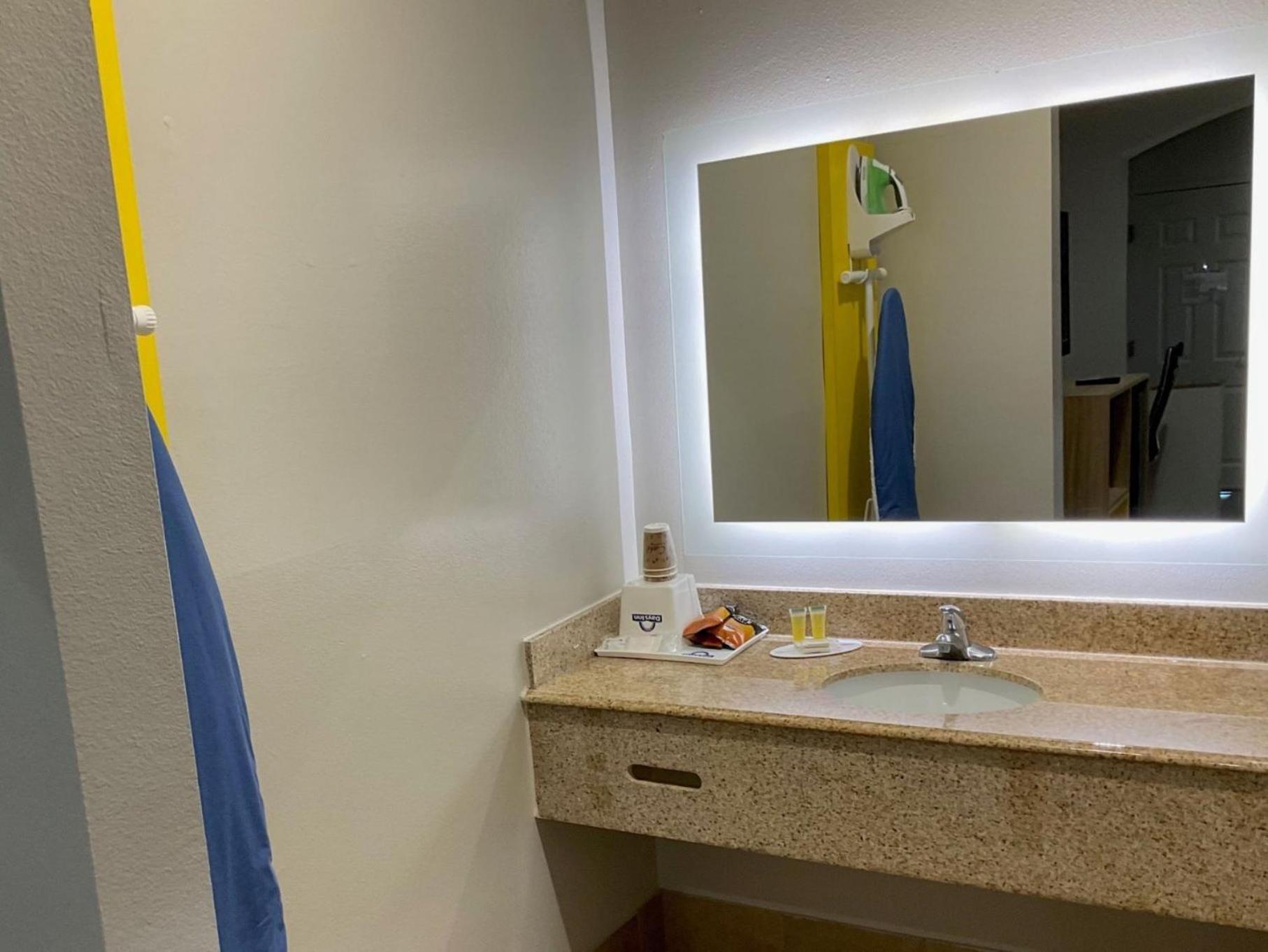 Days By Wyndham Humble/houston Intercontinental Airport Hotel 3*