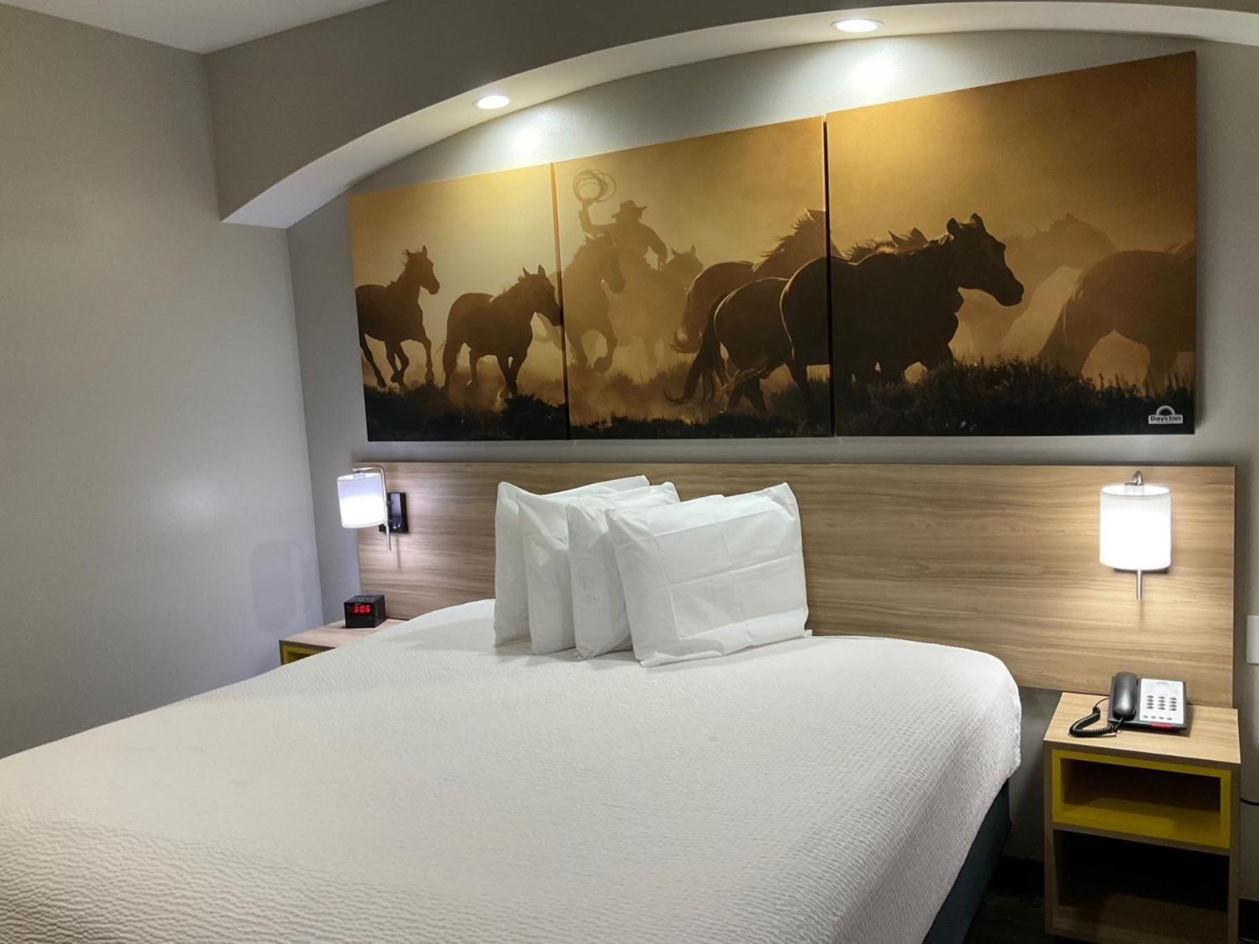 Days By Wyndham Humble/houston Intercontinental Airport Hotel