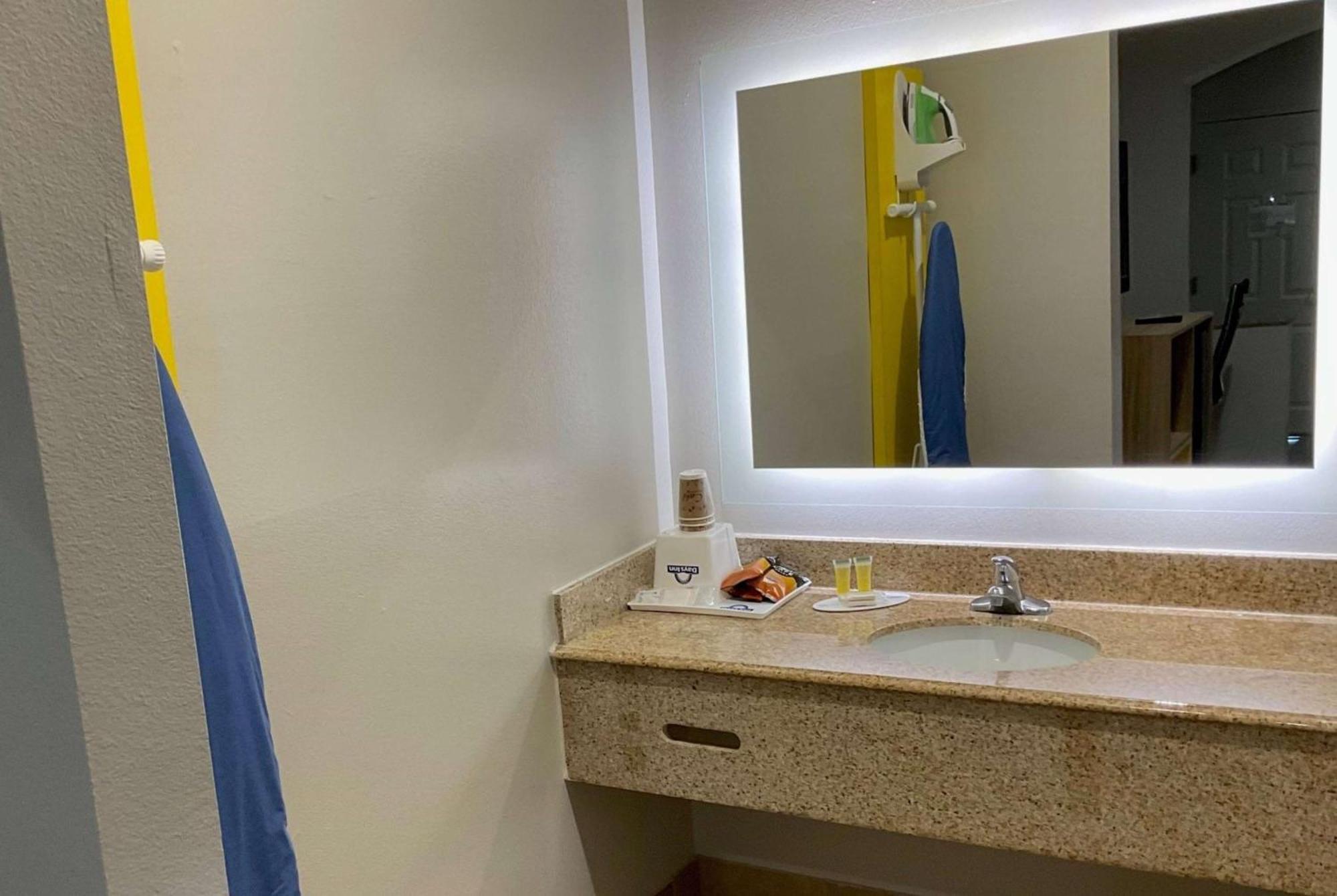 Hotel Days By Wyndham Humble/houston Intercontinental Airport